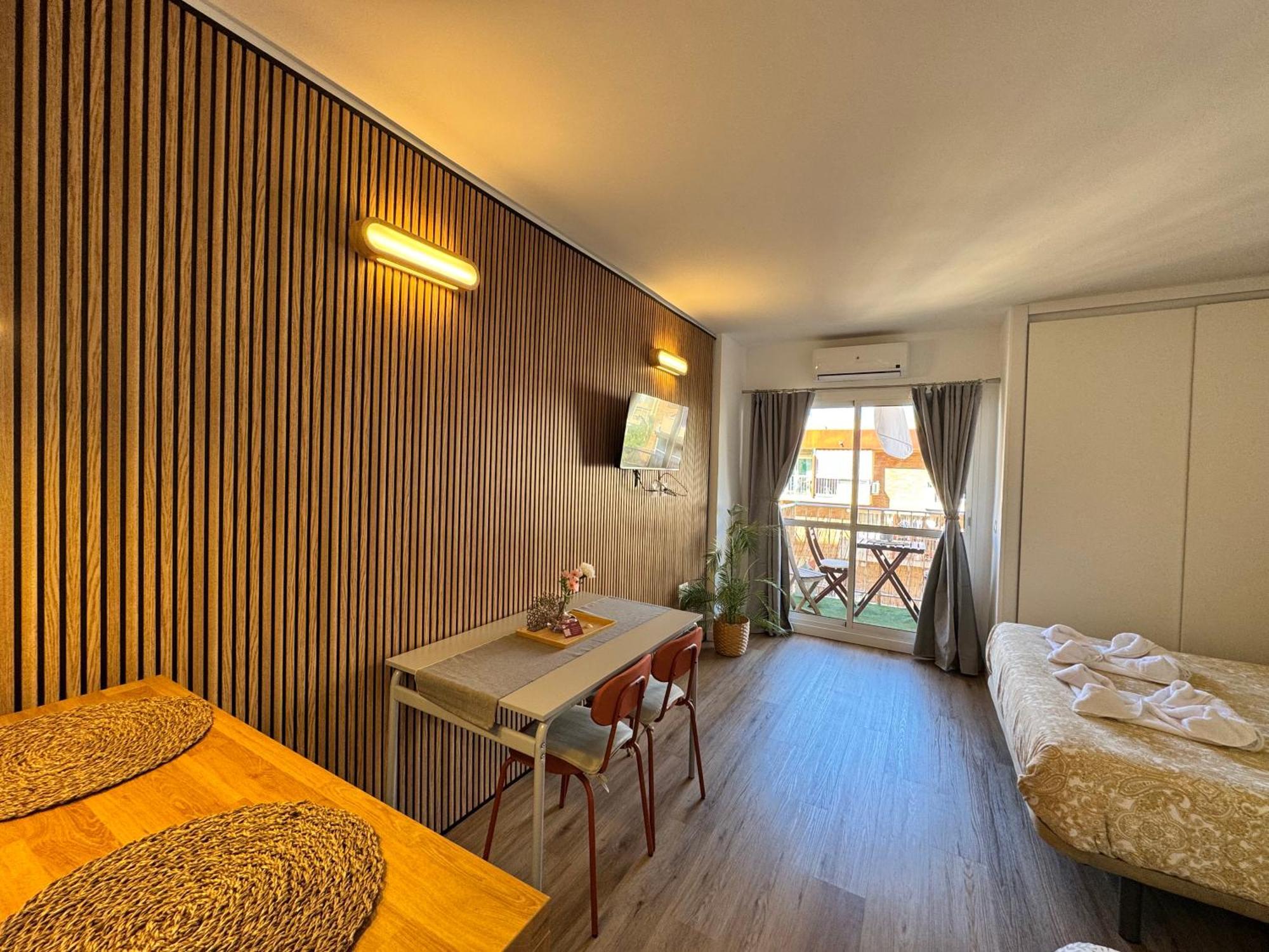 Bythewave Apartments Benalmádena Εξωτερικό φωτογραφία