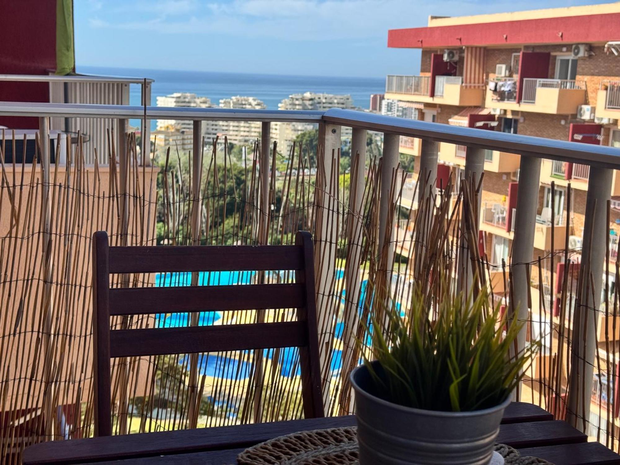 Bythewave Apartments Benalmádena Εξωτερικό φωτογραφία